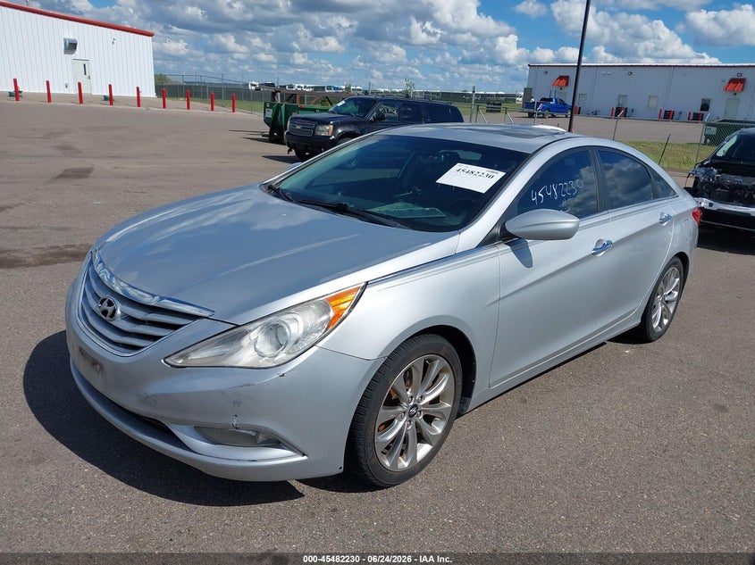 2013 Hyundai Sonata VIN 5NPEC4AC8DH777953 IAAI salvage auction — FRONT END, Clear (Minnesota), sold $875 on 2026-07-20 (photo 2)