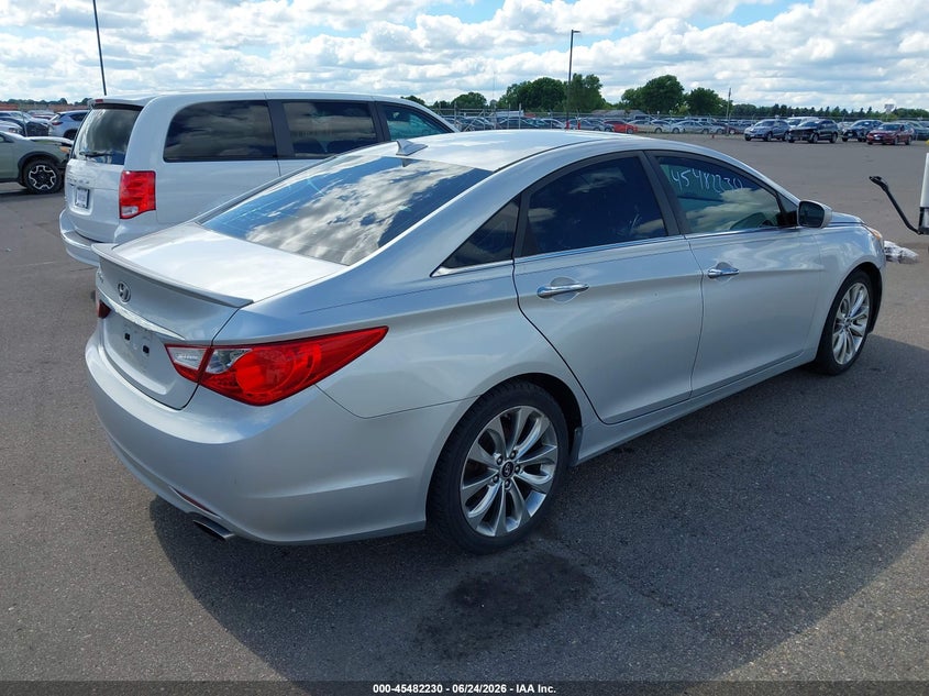 2013 Hyundai Sonata VIN 5NPEC4AC8DH777953 IAAI salvage auction — FRONT END, Clear (Minnesota), sold $875 on 2026-07-20 (photo 4)
