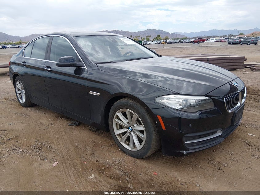 2014 BMW VIN WBA5A5C58ED507233 IAAI salvage auction — NORMAL WEAR, Clear-Dealer Only (Arizona), sold $675 on 2026-07-14 (photo 1)