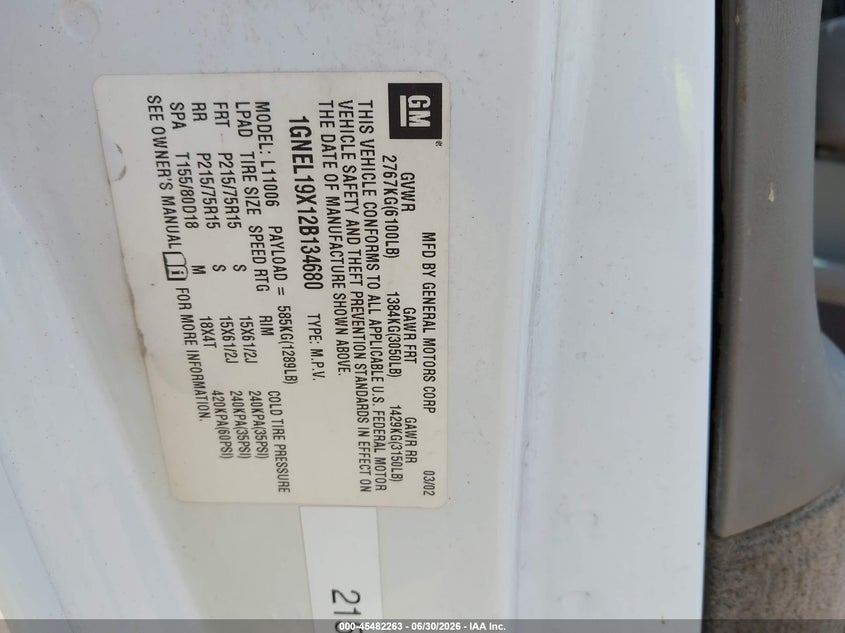 2002 Chevrolet Astro VIN 1GNEL19X12B134680 IAAI salvage auction — BIO HAZARD, Clear (Colorado), sold $75 on 2026-07-08 (photo 9)