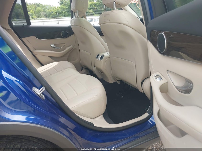 2019 Mercedes-benz Glc VIN WDC0G4JB9KV160123 IAAI salvage auction — FRONT END, Salvage (Louisiana), sold $5,200 on 2026-07-18 (photo 8)