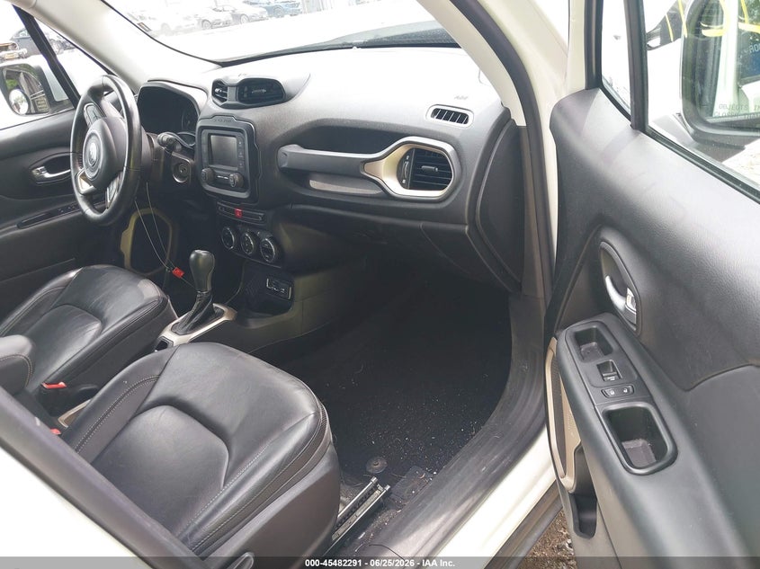 2015 Jeep Renegade VIN ZACCJADT4FPC26310 IAAI salvage auction — RIGHT FRONT, Clear (Indiana), sold $2,500 on 2026-08-19 (photo 5)