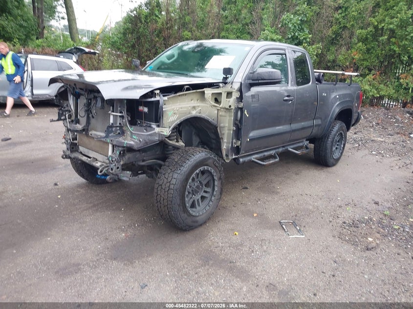 2019 Toyota Tacoma VIN 5TFSX5EN0KX064006 IAAI salvage auction — FRONT END, Salvage (Rhode Island), sold $8,300 on 2026-07-28 (photo 2)