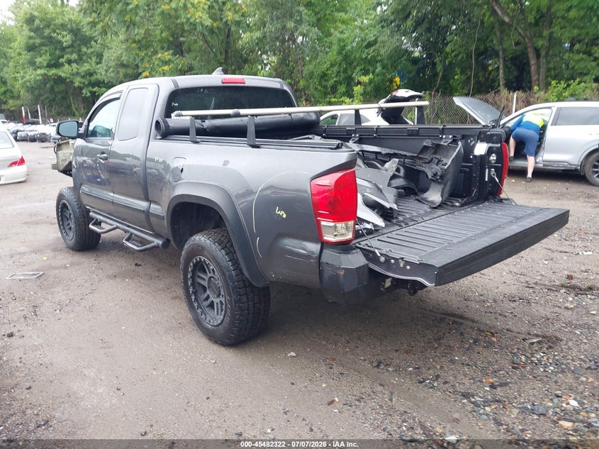 2019 Toyota Tacoma VIN 5TFSX5EN0KX064006 IAAI salvage auction — FRONT END, Salvage (Rhode Island), sold $8,300 on 2026-07-28 (photo 3)