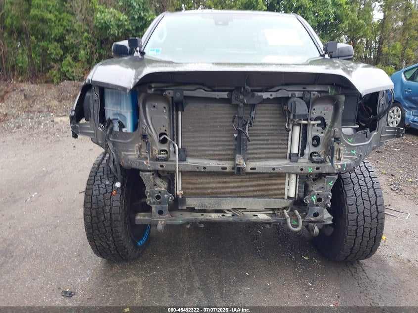 2019 Toyota Tacoma VIN 5TFSX5EN0KX064006 IAAI salvage auction — FRONT END, Salvage (Rhode Island), sold $8,300 on 2026-07-28 (photo 6)