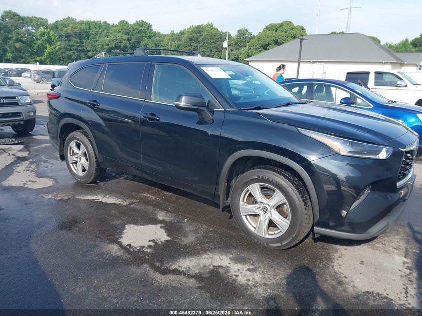 2021 Toyota Highlander VIN 5TDCZRBHXMS530800 IAAI salvage auction — FRONT END, Clear (Massachusetts), sold $12,000 on 2026-07-11 (photo 1)