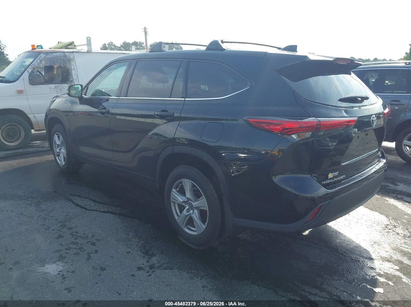 2021 Toyota Highlander VIN 5TDCZRBHXMS530800 IAAI salvage auction — FRONT END, Clear (Massachusetts), sold $12,000 on 2026-07-11 (photo 3)