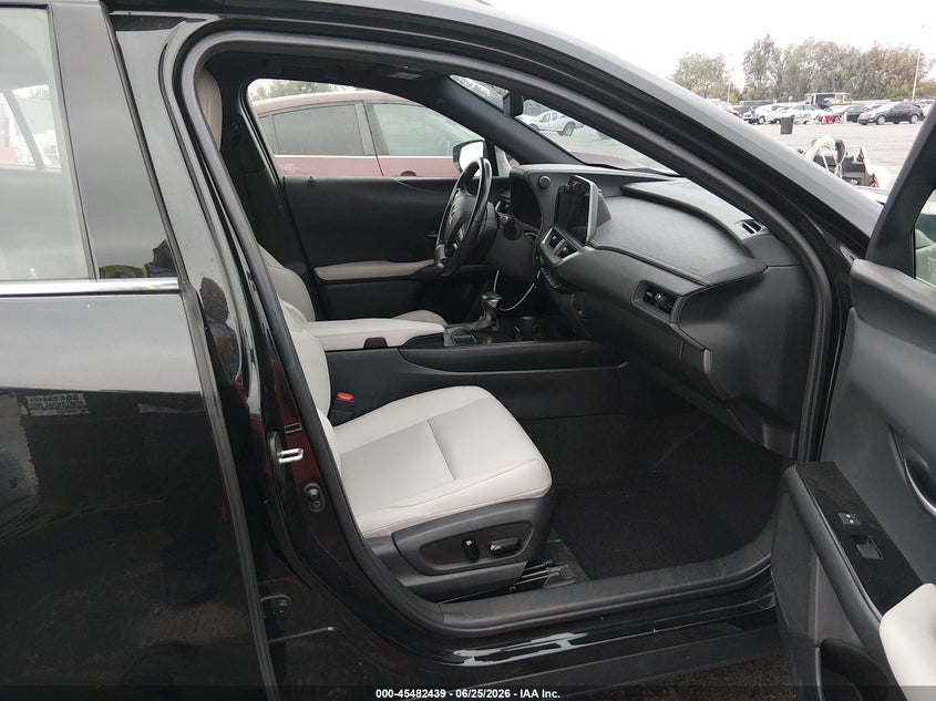 2023 Lexus Ux VIN JTHX6JBH2P2145351 IAAI salvage auction — REAR END, Salvage (California), sold $12,000 on 2026-07-05 (photo 5)