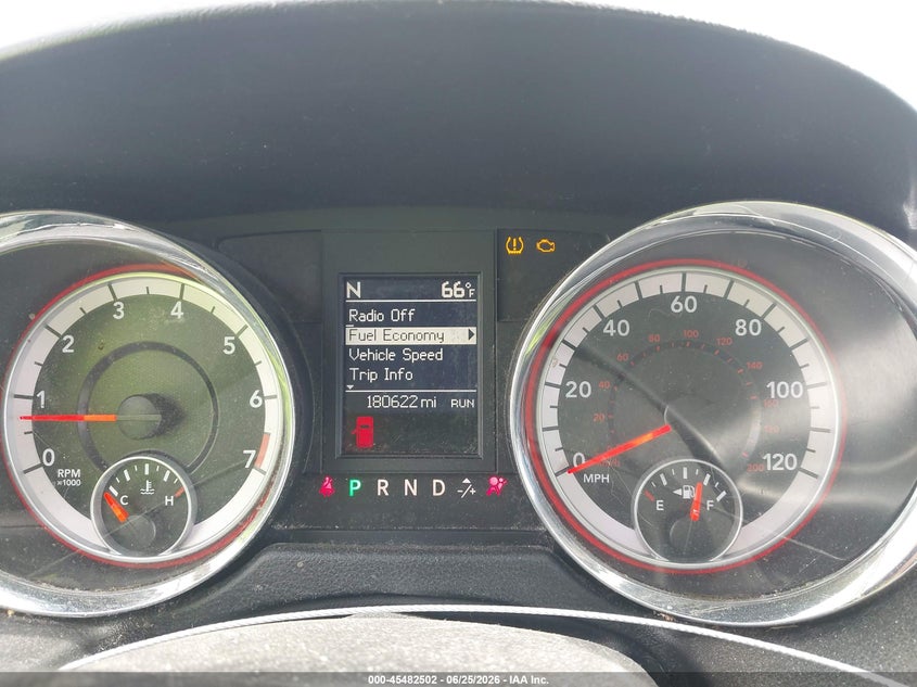 2012 Dodge Caravan VIN 2C4RDGDG4CR205956 IAAI salvage auction — NORMAL WEAR, Clear - Dealer Only (California), sold $425 on 2026-07-09 (photo 7)