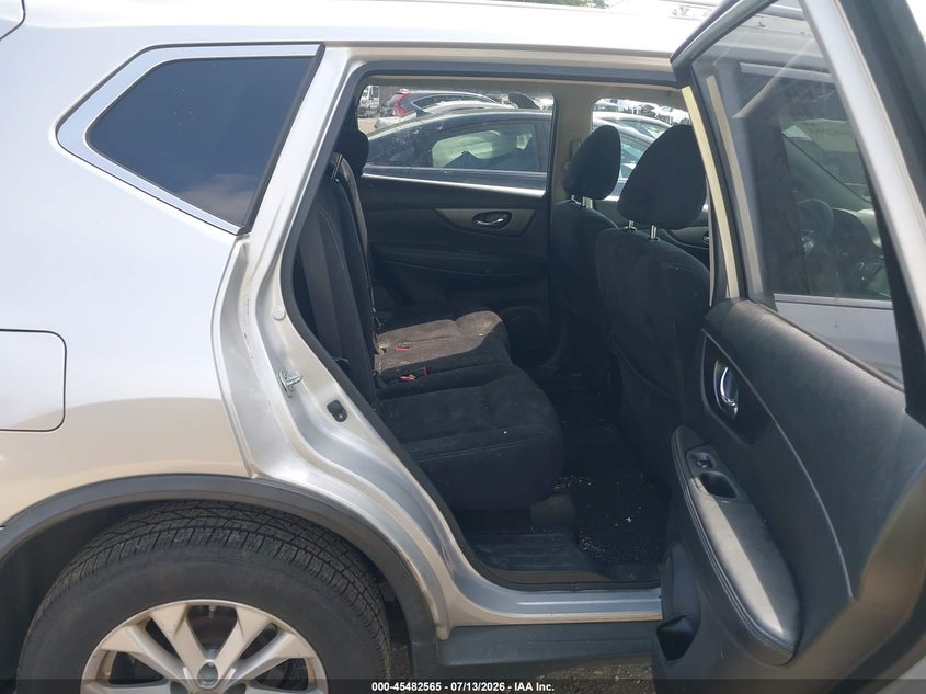 2016 Nissan Rogue VIN JN8AT2MV0GW146293 IAAI salvage auction — FRONT END, Salvage Title, sold $800 on 2026-07-31 (photo 8)