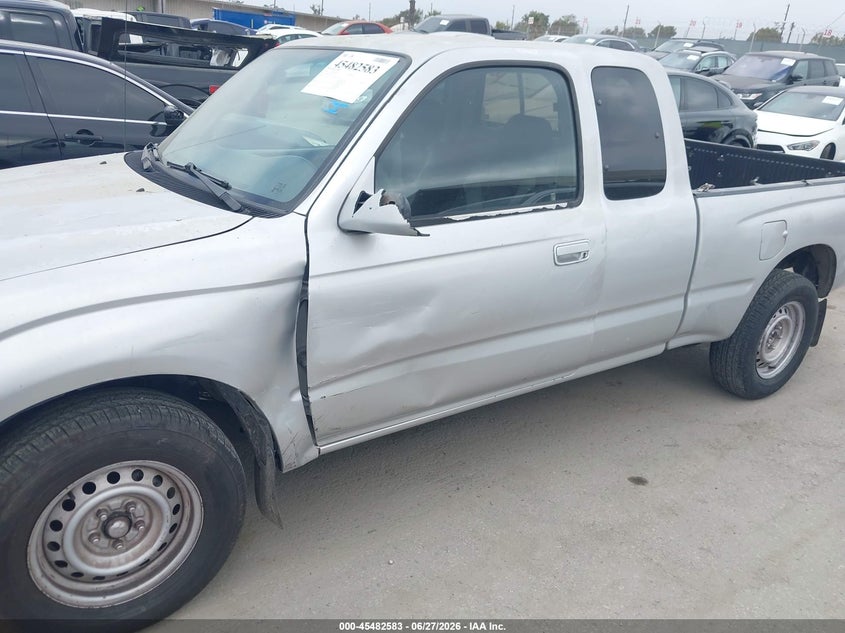 2003 Toyota Tacoma VIN 5TEVL52N33Z167752 IAAI salvage auction — LEFT SIDE, Salvage (California), sold $2,600 on 2026-07-22 (photo 6)