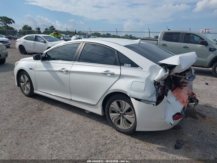 2013 Hyundai Sonata VIN KMHEC4A40DA096858 IAAI salvage auction — REAR END, Rebuildable (Florida), sold $675 on 2026-07-16 (photo 3)