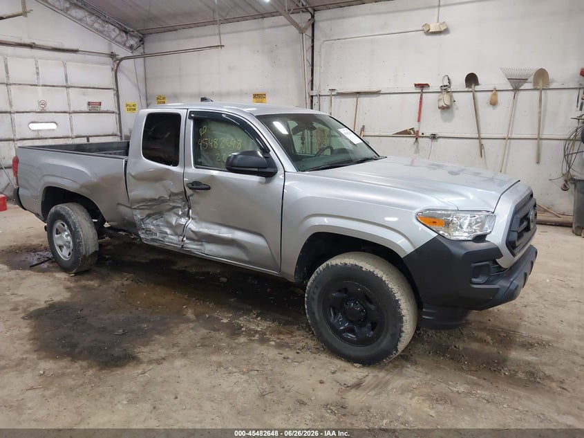 2022 Toyota Tacoma VIN 3TYSX5ENXNT012008 — IAAI salvage auction photo