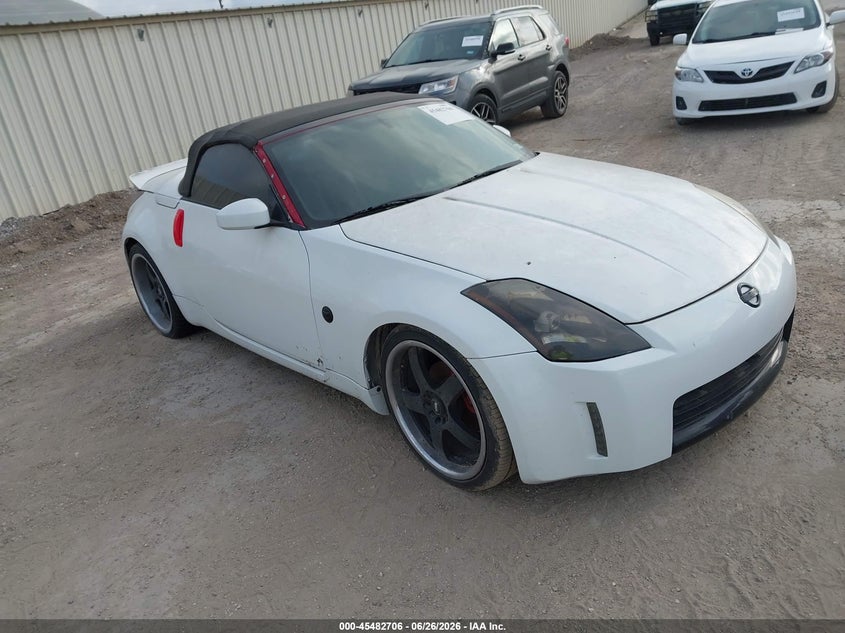 2005 Nissan 350z VIN JN1AZ36D45M700242 IAAI salvage auction — NORMAL WEAR, Original (Texas), sold $750 on 2026-07-29 (photo 1)