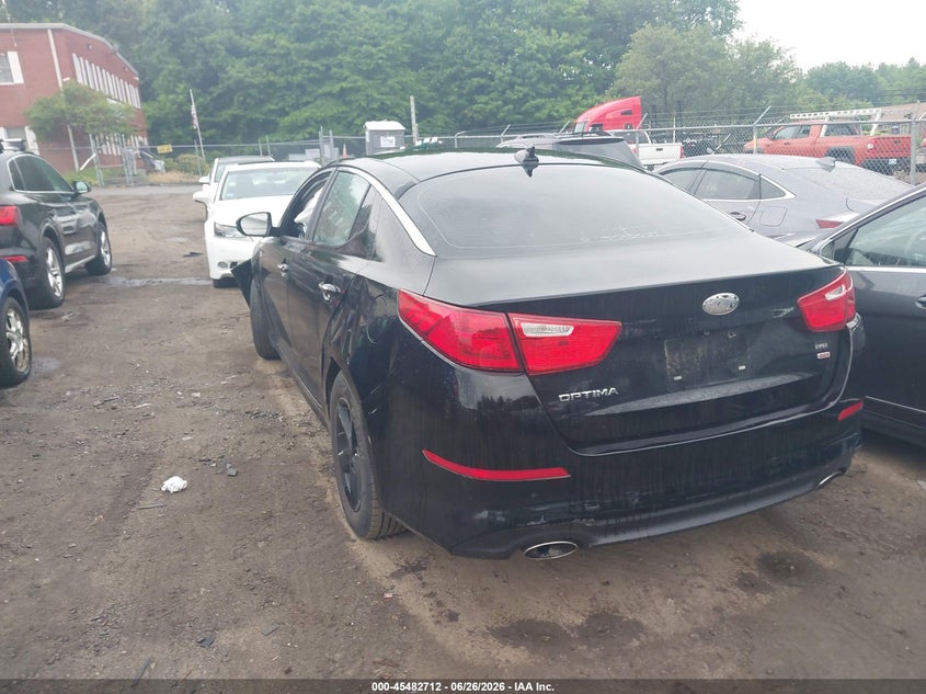 2014 Kia Optima VIN 5XXGM4A75EG294927 IAAI salvage auction — LEFT FRONT, Clear (Massachusetts), sold $425 on 2026-07-07 (photo 3)