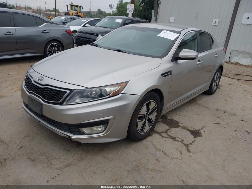 2011 Kia Optima hybrid VIN KNAGM4AD7B5004965 IAAI salvage auction — NORMAL WEAR, Clear - Dealer Only (California), sold $550 on 2026-07-14 (photo 2)