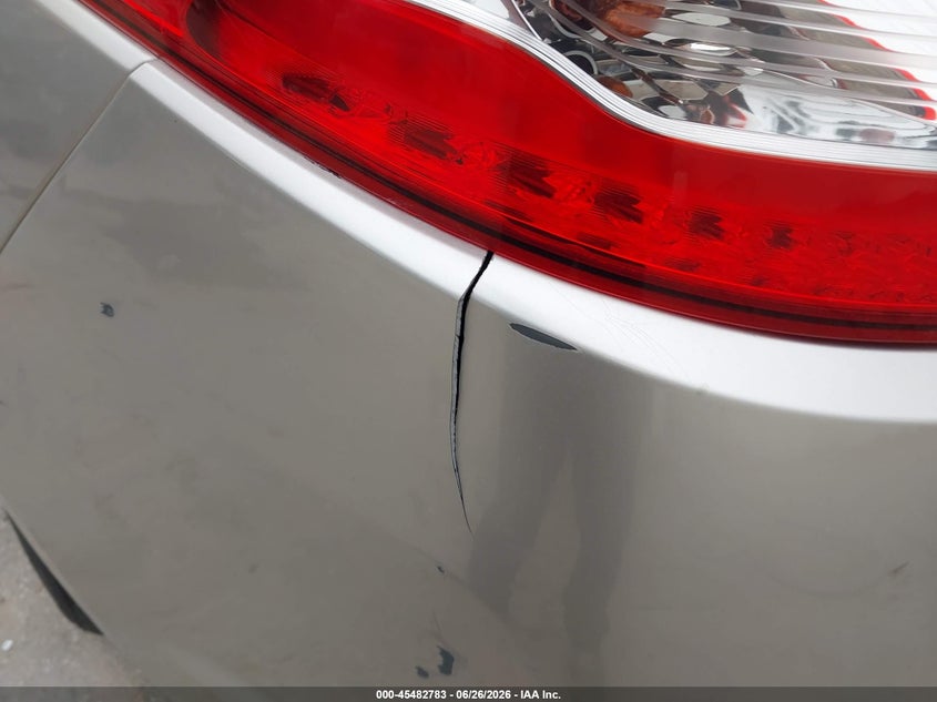 2011 Kia Optima hybrid VIN KNAGM4AD7B5004965 IAAI salvage auction — NORMAL WEAR, Clear - Dealer Only (California), sold $550 on 2026-07-14 (photo 6)