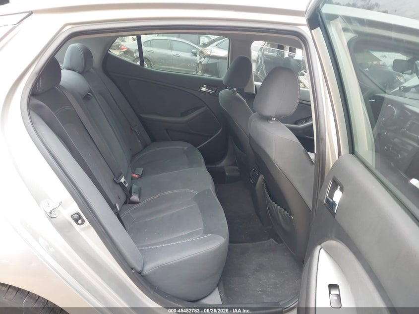 2011 Kia Optima hybrid VIN KNAGM4AD7B5004965 IAAI salvage auction — NORMAL WEAR, Clear - Dealer Only (California), sold $550 on 2026-07-14 (photo 8)