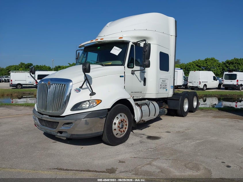 2012 International Prostar VIN 3HSDHSJR4CN116145 IAAI salvage auction — NORMAL WEAR, Clear (Florida), sold $25 on 2026-07-30 (photo 2)