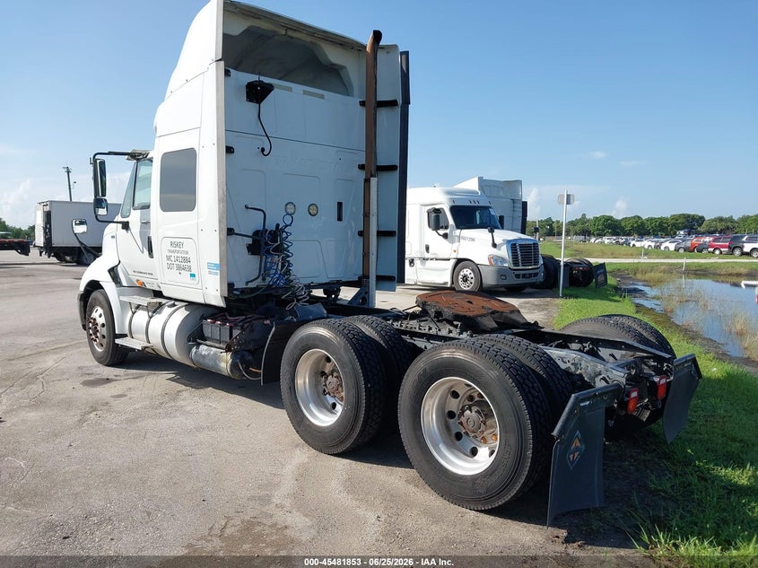 2012 International Prostar VIN 3HSDHSJR4CN116145 IAAI salvage auction — NORMAL WEAR, Clear (Florida), sold $25 on 2026-07-30 (photo 3)