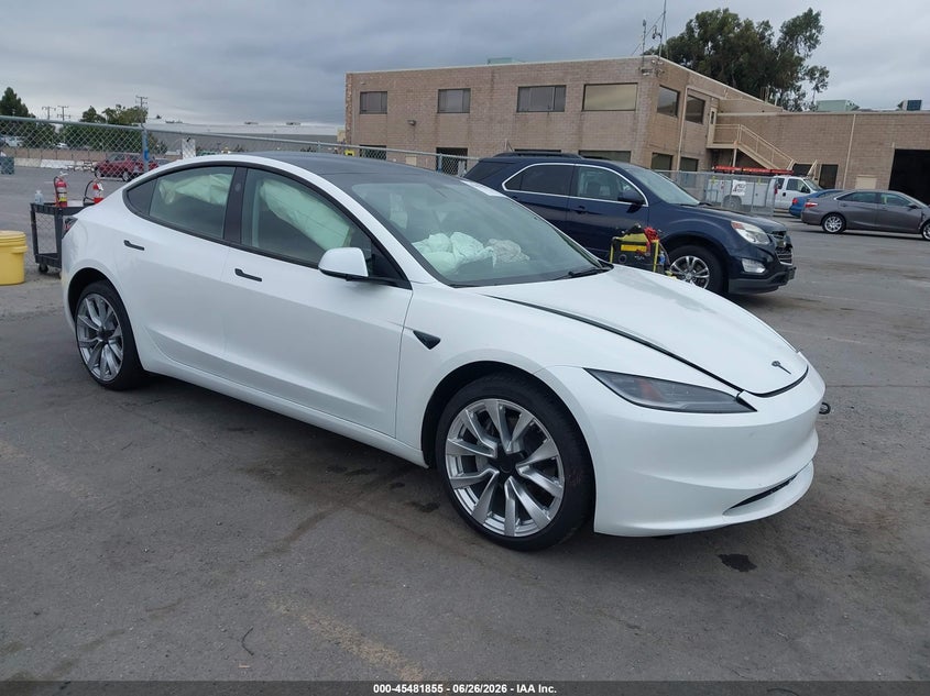 2025 Tesla Model 3 VIN 5YJ3E1EA6SF912738 — IAAI salvage auction photo