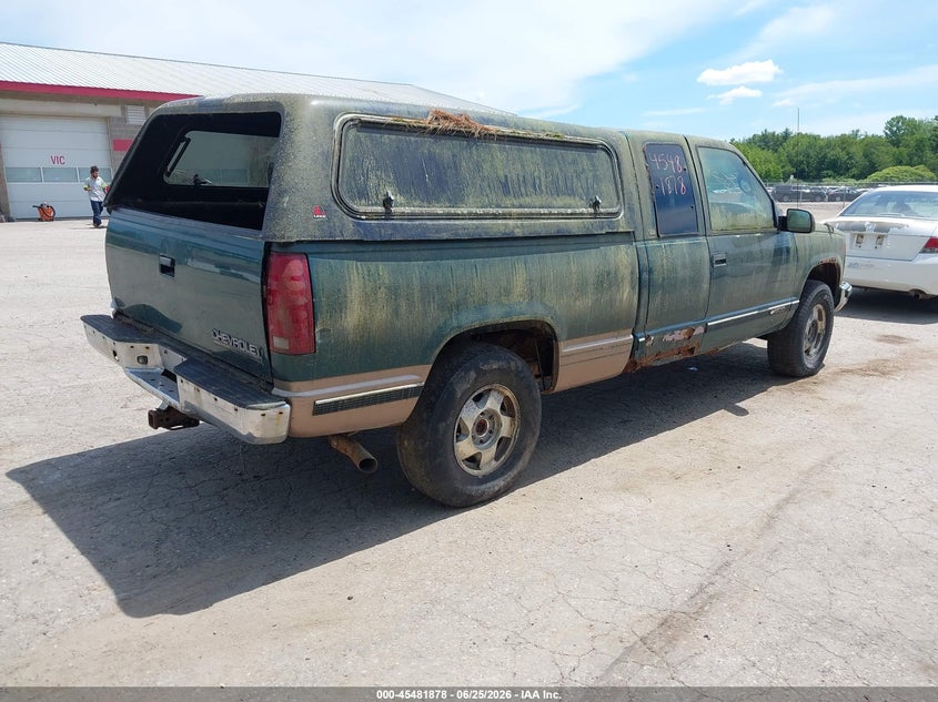 1998 Chevrolet C/k 1500 VIN 1GCEK19R8WR100861 IAAI salvage auction — NORMAL WEAR, Bill Of Sale (Maine), sold $300 on 2026-07-20 (photo 4)