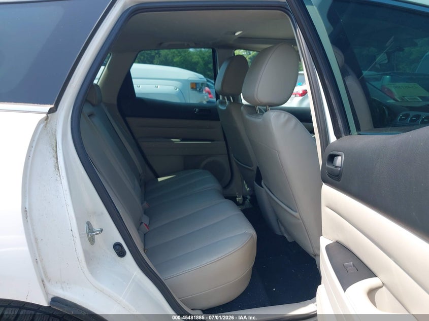 2010 Mazda Cx-7 VIN JM3ER4WL3A0321110 IAAI salvage auction — NORMAL WEAR, Clear (New York), sold $1,800 on 2026-07-07 (photo 8)