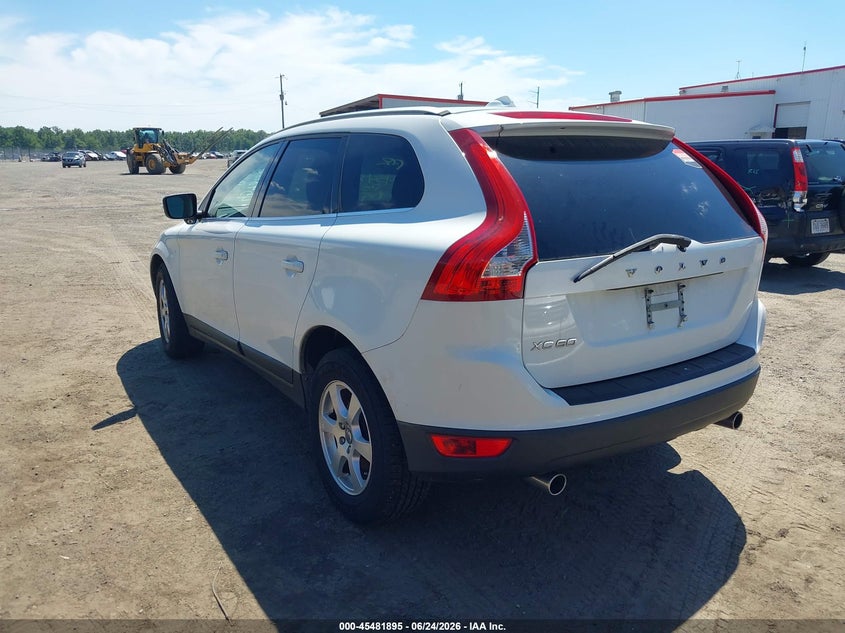 2012 Volvo Xc60 VIN YV4952DL0C2318120 IAAI salvage auction — NORMAL WEAR, Clear (Virginia), sold $775 on 2026-07-15 (photo 3)