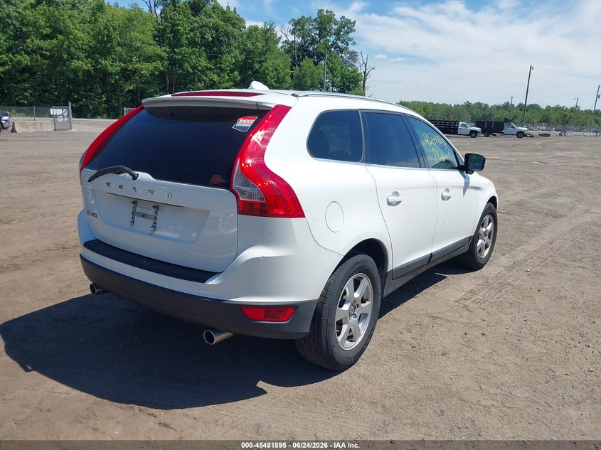 2012 Volvo Xc60 VIN YV4952DL0C2318120 IAAI salvage auction — NORMAL WEAR, Clear (Virginia), sold $775 on 2026-07-15 (photo 4)