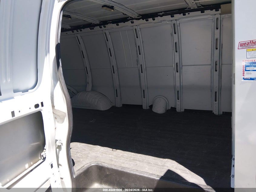 2020 Chevrolet Express cargo VIN 1GCZGHFP9L1128404 IAAI salvage auction — NORMAL WEAR, Sf97 (California), sold $13,250 on 2026-07-30 (photo 8)