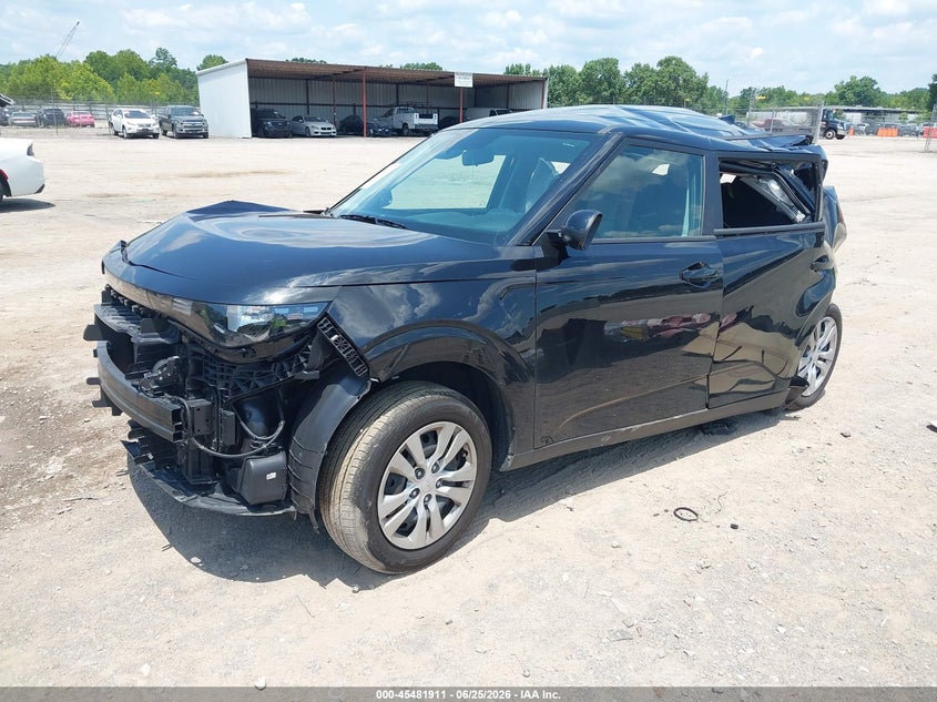 2025 Kia Soul VIN KNDJ23AU3S7934228 IAAI salvage auction — FRONT & REAR, Salvage (Tennessee), sold $1,650 on 2026-07-15 (photo 2)