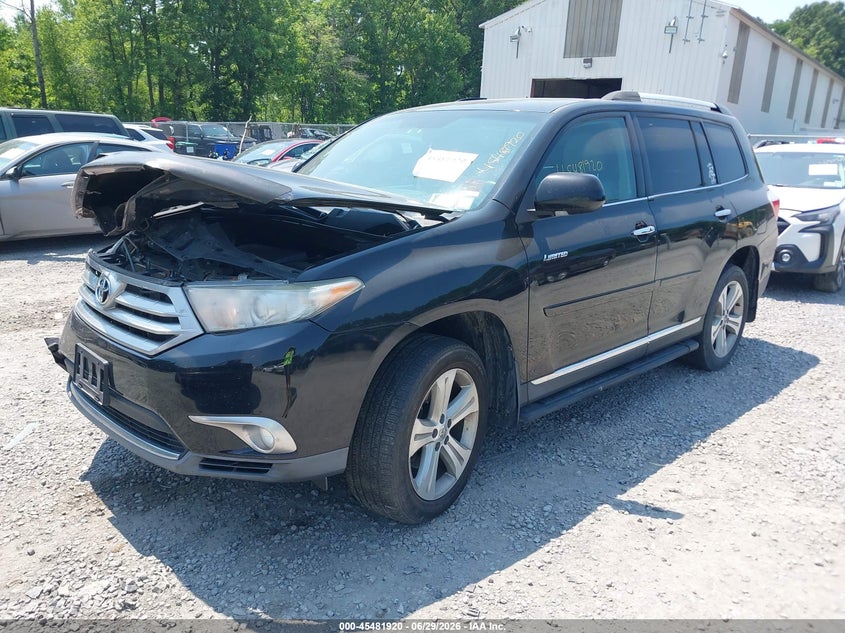 2013 Toyota Highlander VIN 5TDDK3EH8DS185252 IAAI salvage auction — FRONT END, Mv-907A (New York), sold $4,000 on 2026-07-28 (photo 2)