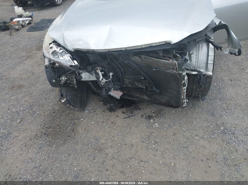 2011 Hyundai Genesis VIN KMHGC4DF1BU114110 IAAI salvage auction — FRONT END, Salvage - Greater Than 75% (Maryland), sold $475 on 2026-07-30 (photo 6)