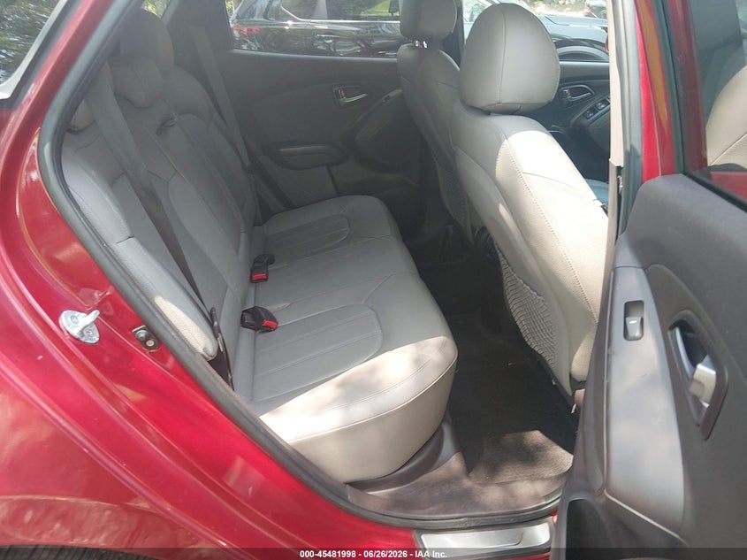 2015 Hyundai Tucson VIN KM8JUCAG4FU987883 IAAI salvage auction — FRONT END, Salvage (Virginia), sold $1,200 on 2026-07-11 (photo 8)