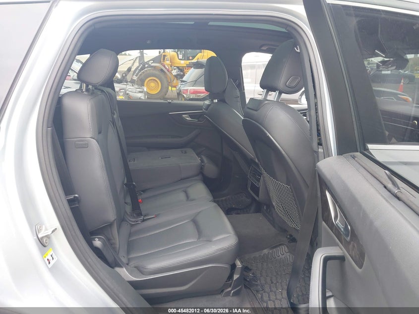2023 Audi Q7 VIN WA1LCBF70PD025062 IAAI salvage auction — FRONT END, Salvage Title, sold $18,650 on 2026-09-03 (photo 8)