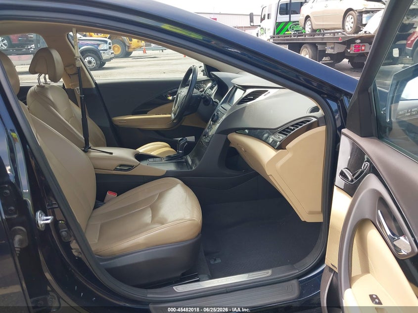 2013 Hyundai Azera VIN KMHFH4JG2DA269456 IAAI salvage auction — SIDE, Salvage (North Carolina), sold $1,600 on 2026-07-11 (photo 5)