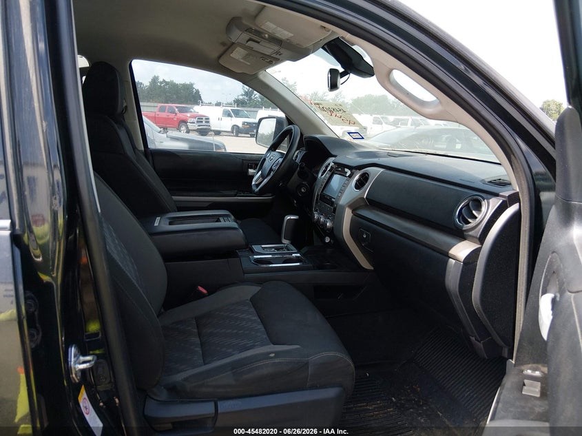 2018 Toyota Tundra VIN 5TFEM5F14JX124286 IAAI salvage auction — NORMAL WEAR, Original (Texas), sold $6,250 on 2026-07-15 (photo 5)