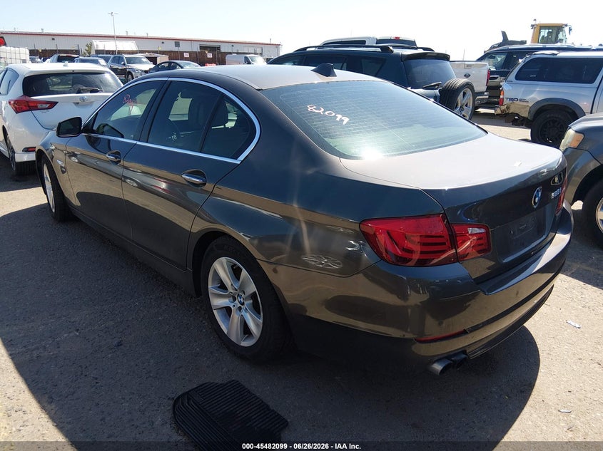 2012 BMW 5er VIN WBAXH5C59CDW10095 IAAI salvage auction — NORMAL WEAR, Clear (Colorado), sold $800 on 2026-07-07 (photo 3)