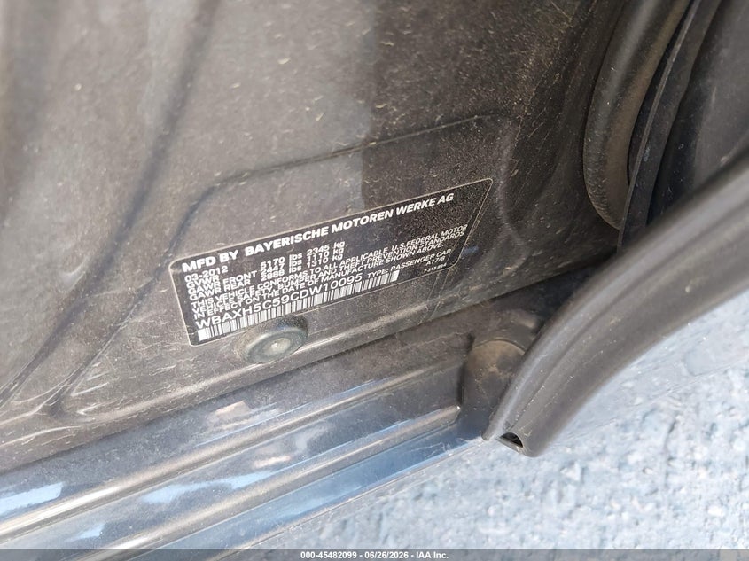 2012 BMW 5er VIN WBAXH5C59CDW10095 IAAI salvage auction — NORMAL WEAR, Clear (Colorado), sold $800 on 2026-07-07 (photo 9)