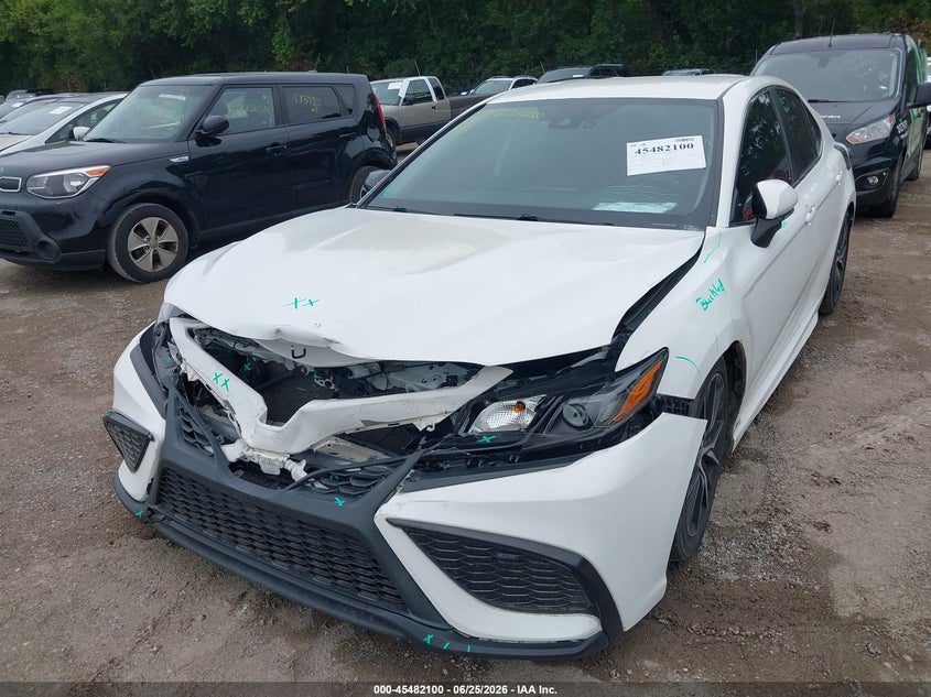 2021 Toyota Camry VIN 4T1G11AK4MU486193 IAAI salvage auction — FRONT END, Clear (Indiana), sold $9,900 on 2026-08-01 (photo 6)