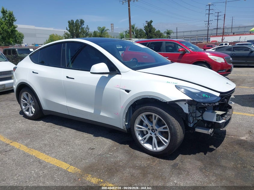 2022 Tesla Model y VIN 7SAYGAEE8NF544606 — IAAI salvage auction photo