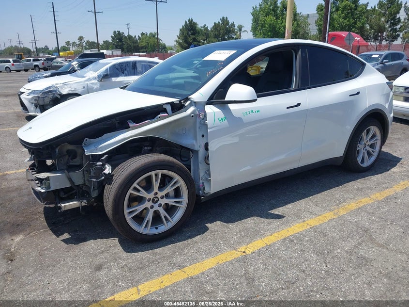 2022 Tesla Model y VIN 7SAYGAEE8NF544606 IAAI salvage auction — FRONT END, Salvage (California), sold $10,600 on 2026-07-05 (photo 2)
