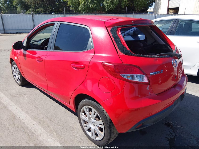 2013 Mazda 2 VIN JM1DE1KZ2D0169270 IAAI salvage auction — NORMAL WEAR, Clear - Dealer Only (California), sold $600 on 2026-07-18 (photo 3)