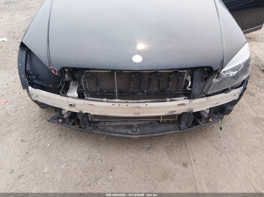 2011 Mercedes-benz C class VIN WDDGF8BB3BR169380 IAAI salvage auction — FRONT END, Clear (Massachusetts), sold $800 on 2026-07-24 (photo 6)