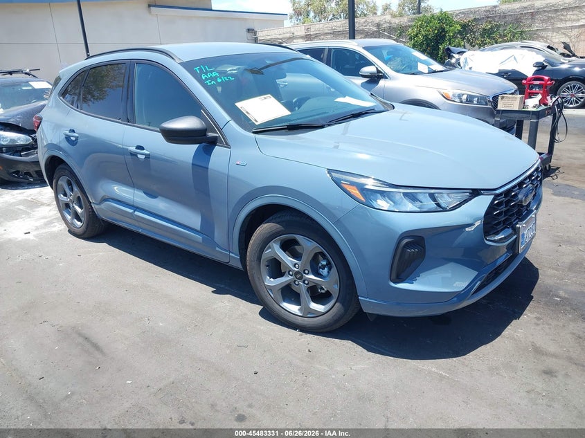 2024 Ford Escape VIN 1FMCU0MZ4RUA16701 IAAI salvage auction — SIDE, Wait Title, sold $10,500 on 2026-08-06 (photo 1)