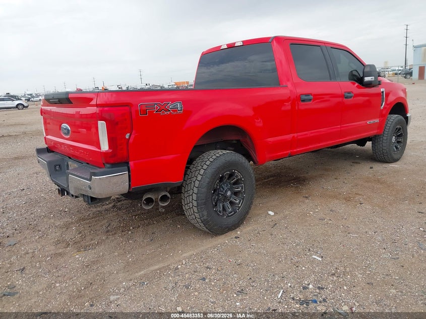 2017 Ford F250 VIN 1FT7W2BT7HEB68989 IAAI salvage auction — SIDE, Salvage Title, sold $7,000 on 2026-09-05 (photo 4)