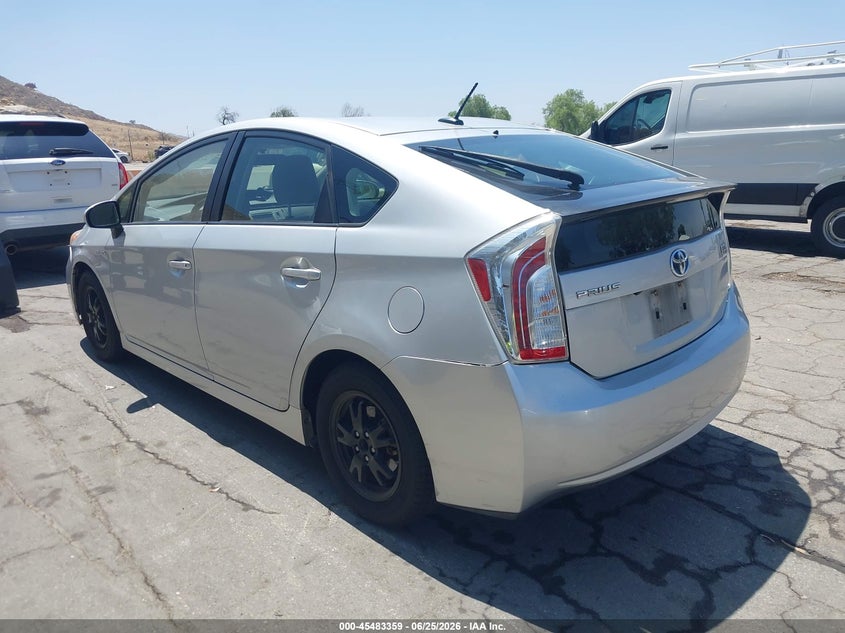 2015 Toyota Prius VIN JTDKN3DUXF0446738 IAAI salvage auction — RIGHT SIDE, Salvage (California), sold $1,200 on 2026-07-21 (photo 3)