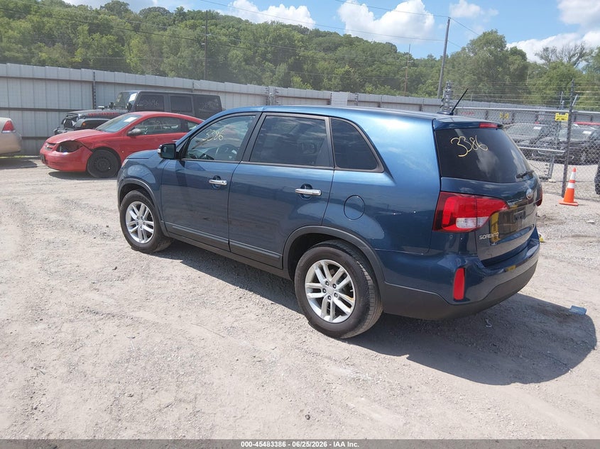 2014 Kia Sorento VIN 5XYKT3A68EG467916 IAAI salvage auction — VANDALISM, Salvage (Iowa), sold $650 on 2026-07-12 (photo 3)