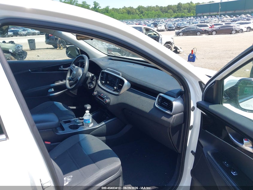 2019 Kia Sorento VIN 5XYPGDA55KG551064 IAAI salvage auction — REAR END, Mv-907A (New York), sold $1,650 on 2026-07-21 (photo 5)