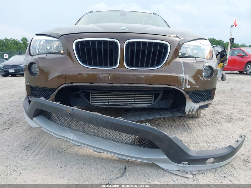 2015 BMW X1 VIN WBAVL1C50FVY31310 IAAI salvage auction — FRONT END, Salvage Title, sold $75 on 2026-07-23 (photo 6)
